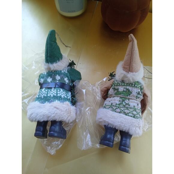North Pole Trading Co Woodland Santa Set 2 Piece - Picture 6 of 8